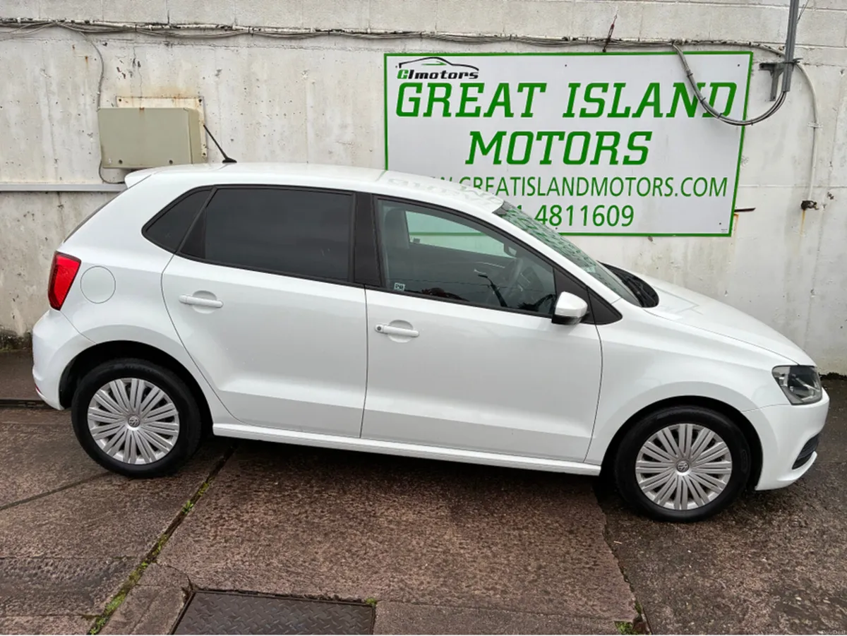 Volkswagen Polo 1.2i TSI Petrol Automatic Trendlin - Image 5