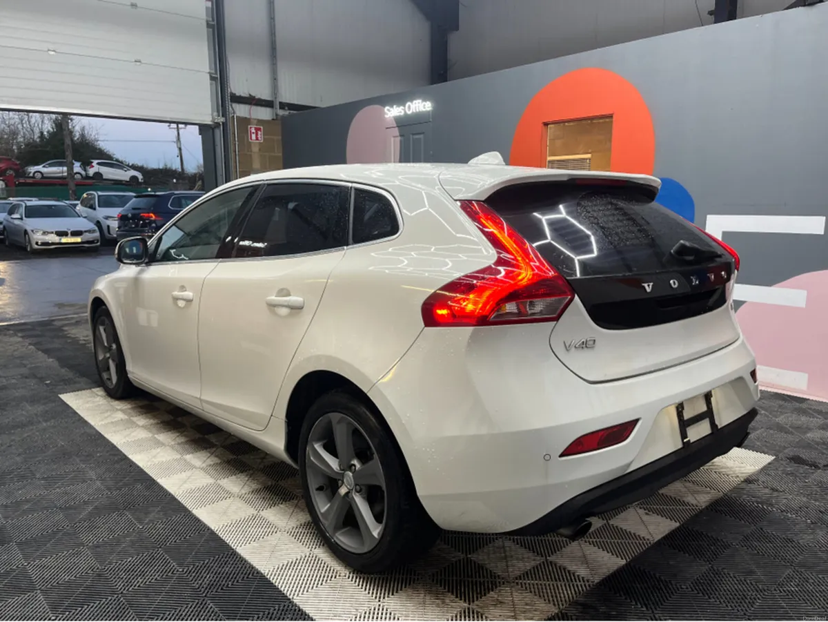 Volvo V40 €10950 2014 VOLVO V40 T4 1.6 AUTOMATIC / - Image 4