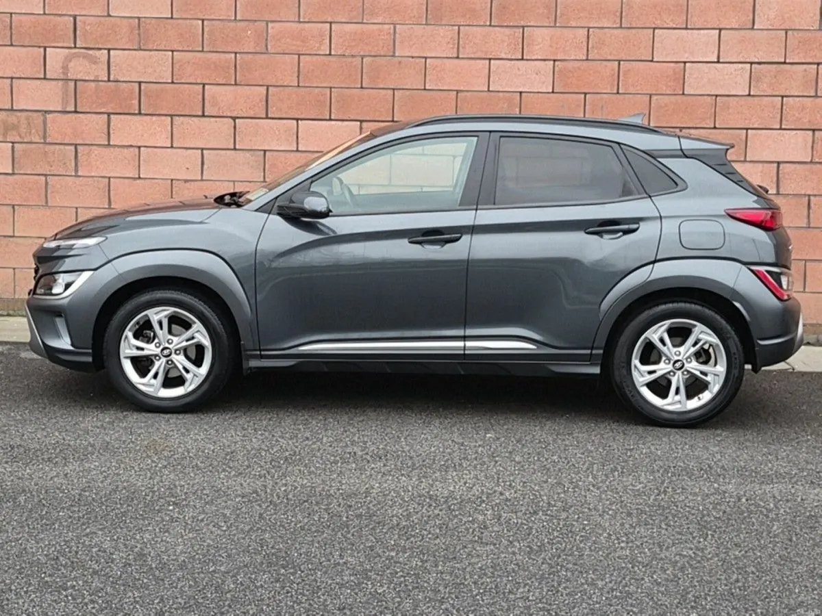 Hyundai KONA Executive Plus model 1 litre Turbo Pe - Image 3