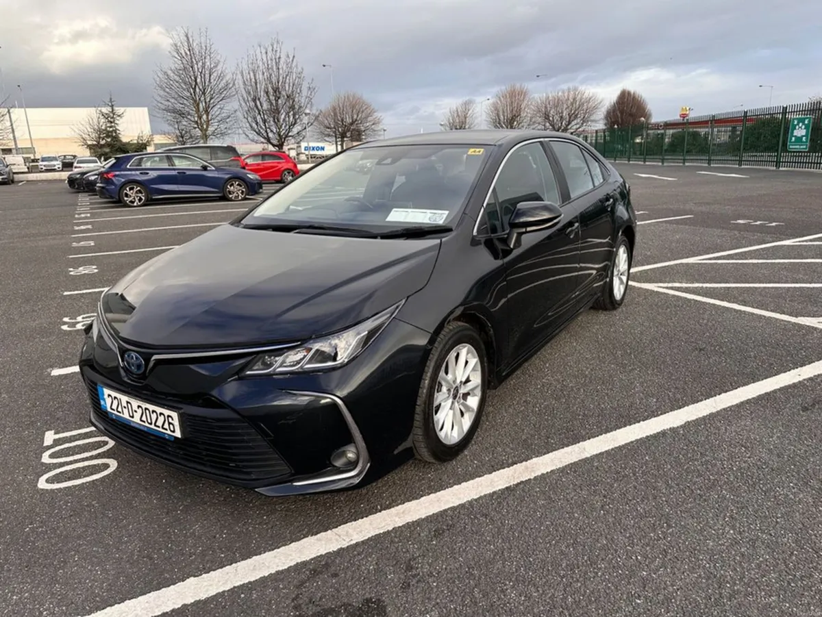 Toyota Corolla HYBRID, LUNA MODEL, AUTOMATIC, NEW - Image 2