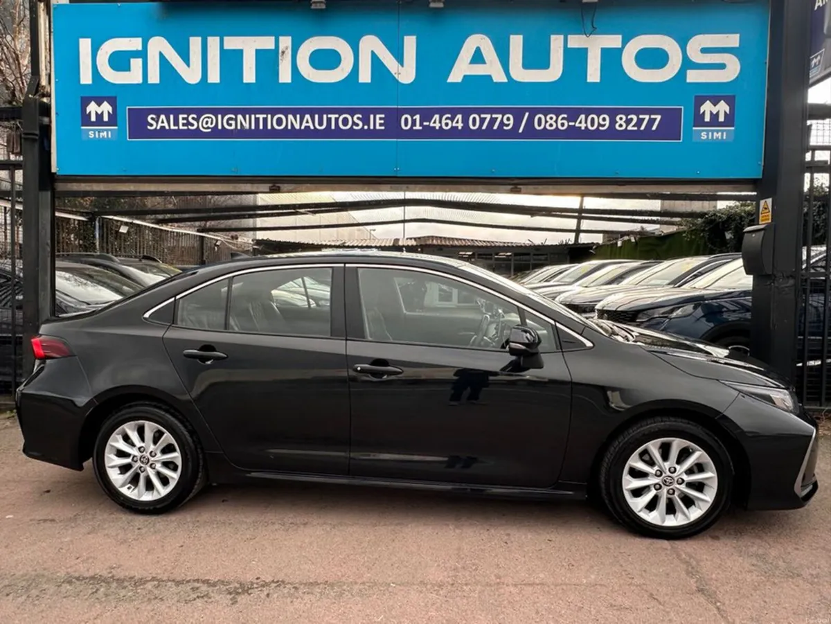 Toyota Corolla HYBRID, LUNA MODEL, AUTOMATIC, NEW - Image 3