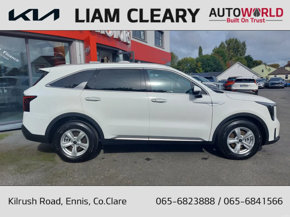 Kia Sorento K2 5DR A... DELIVERY KMS ONLY - Image 2