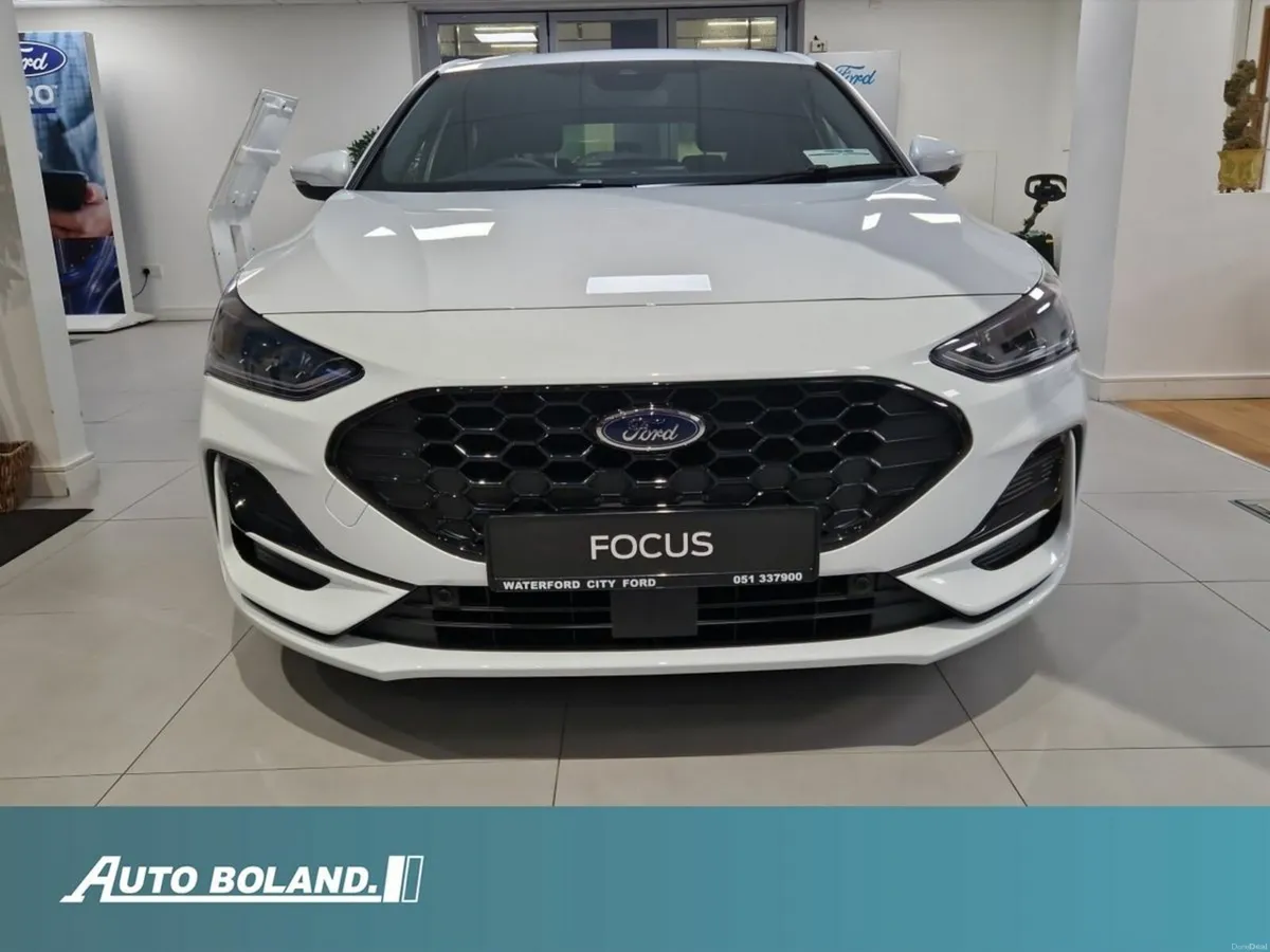 Ford Focus St-Line 1.5L EcoBlue 115PS Auto - Image 2