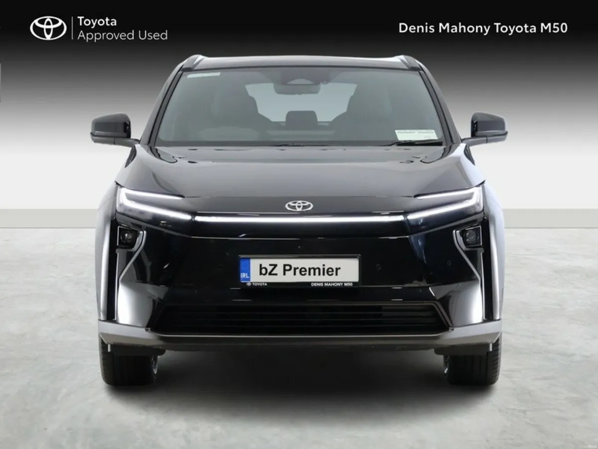 Toyota bZ4X Premier Electric - Image 5