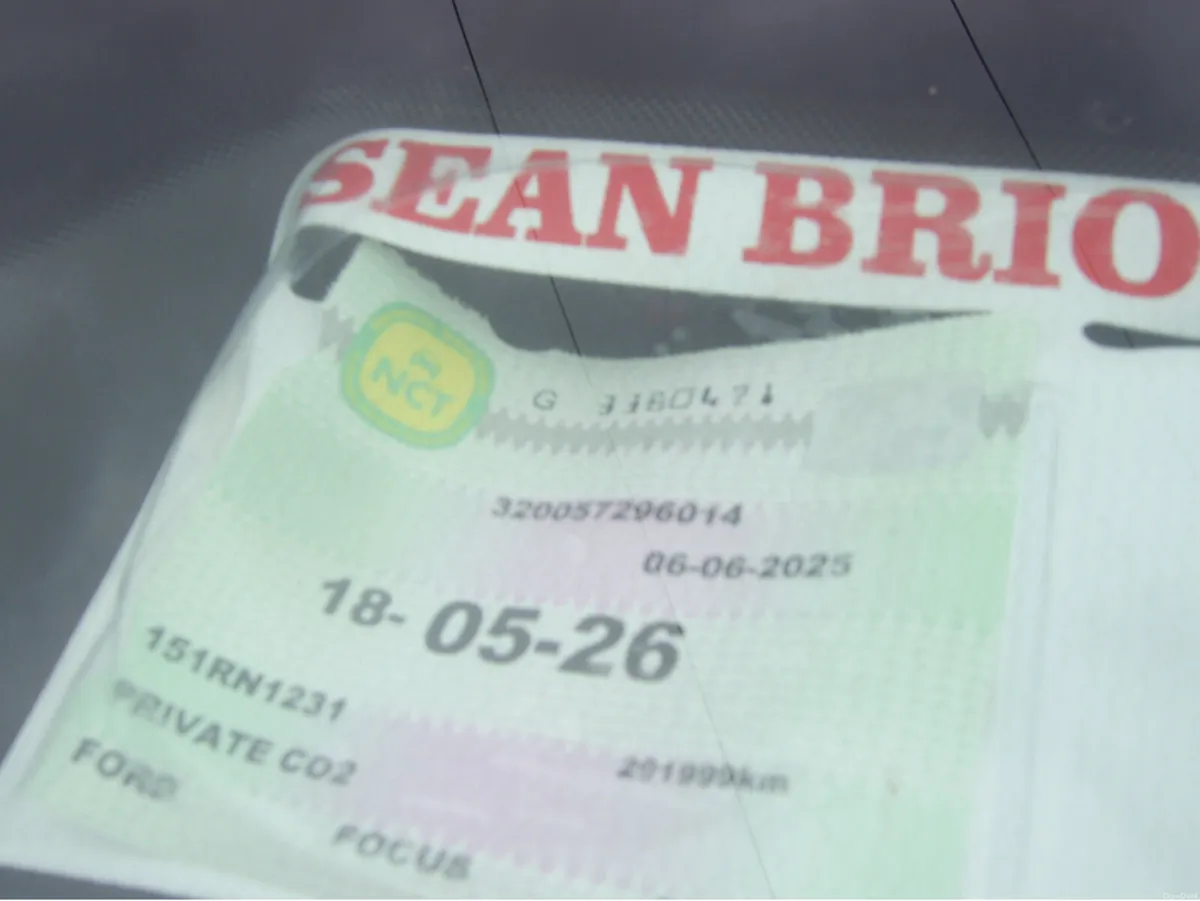 Ford Focus 1.5 TDCI ZETEC 120PS 5DR - Image 2