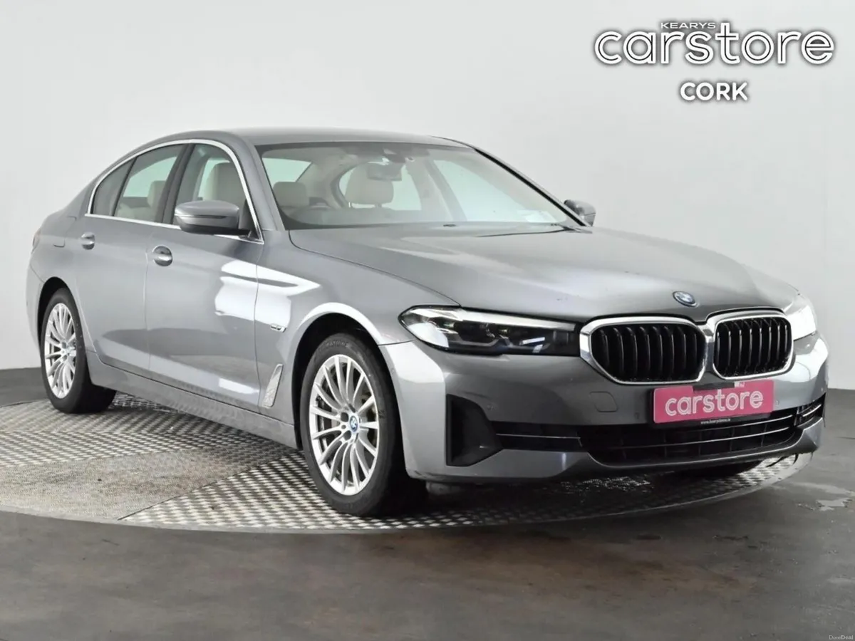 BMW 5-Series 530e SE - Image 1