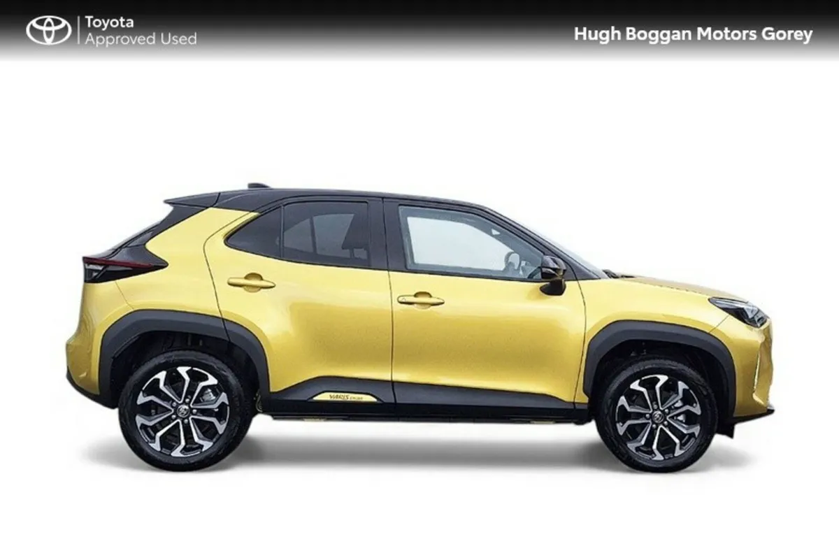 Toyota Yaris Cross CROSS LUNA SPORT 4DR AUTO - Image 3