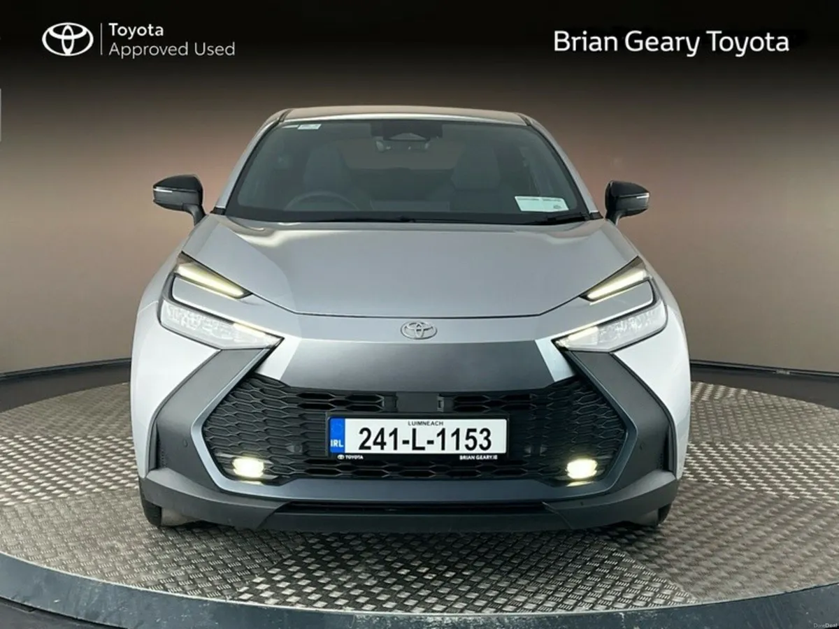 Toyota C-HR HYBRID SPORT - Image 5