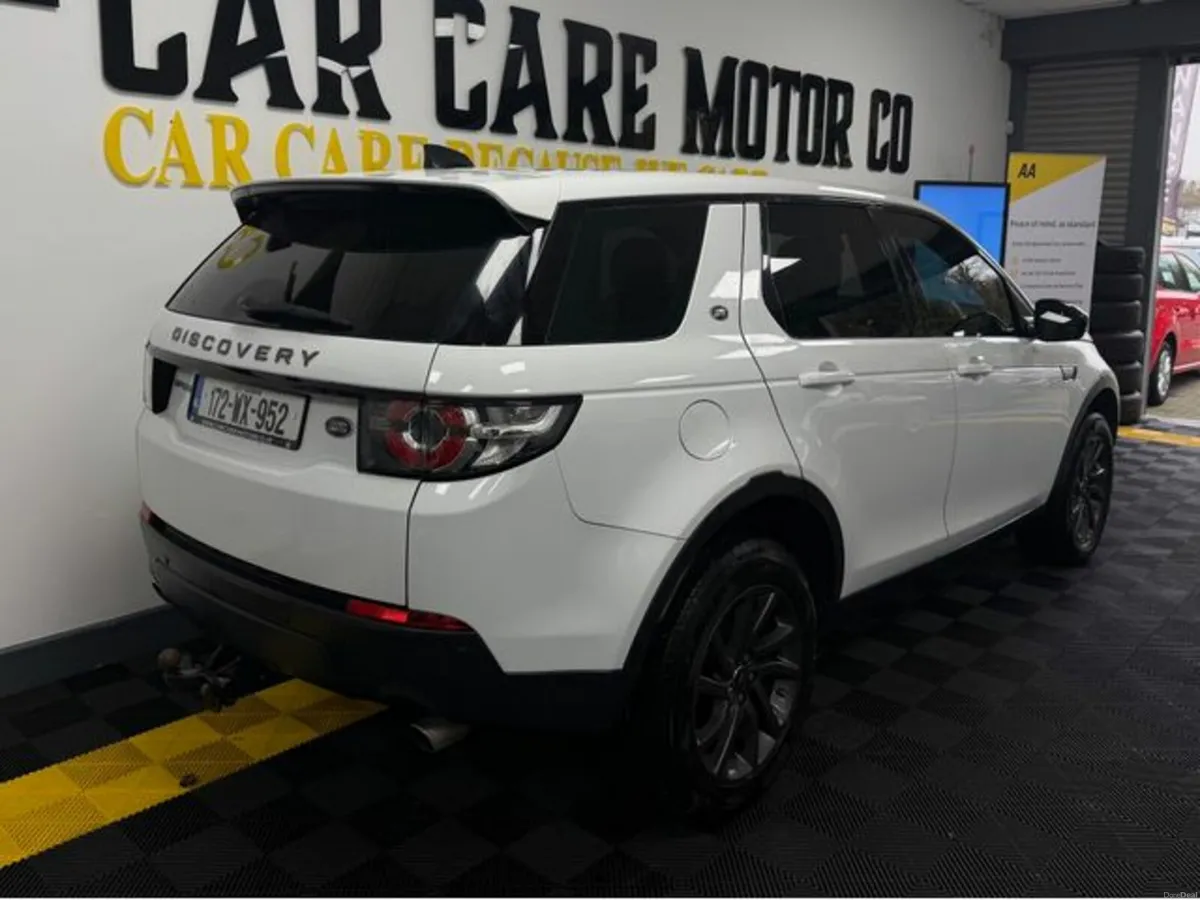 Land Rover Discovery Sport 2.0 TD4S Auto Finance A - Image 4