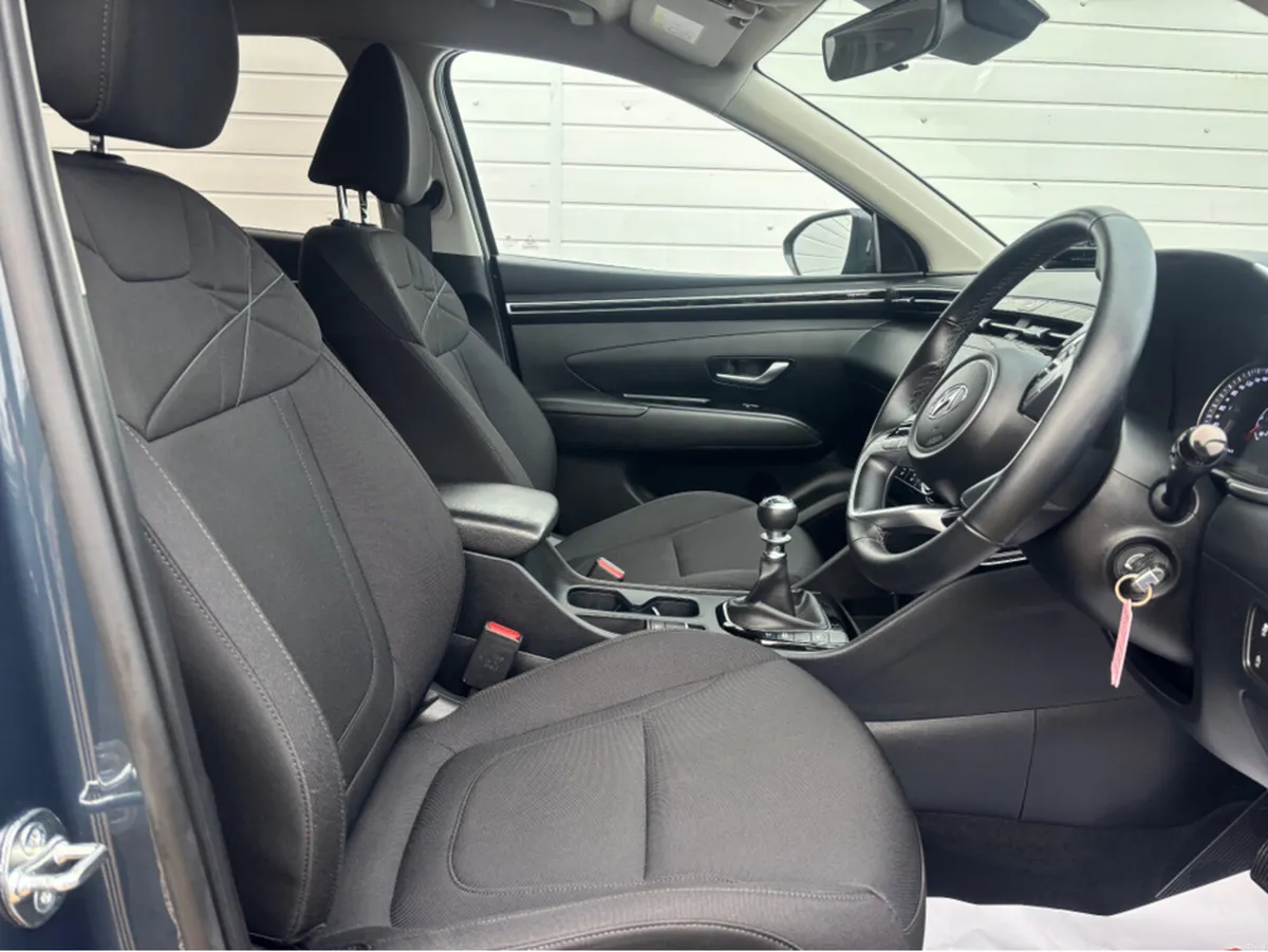 Hyundai Tucson COMFORT PLUS 5DR - Image 2