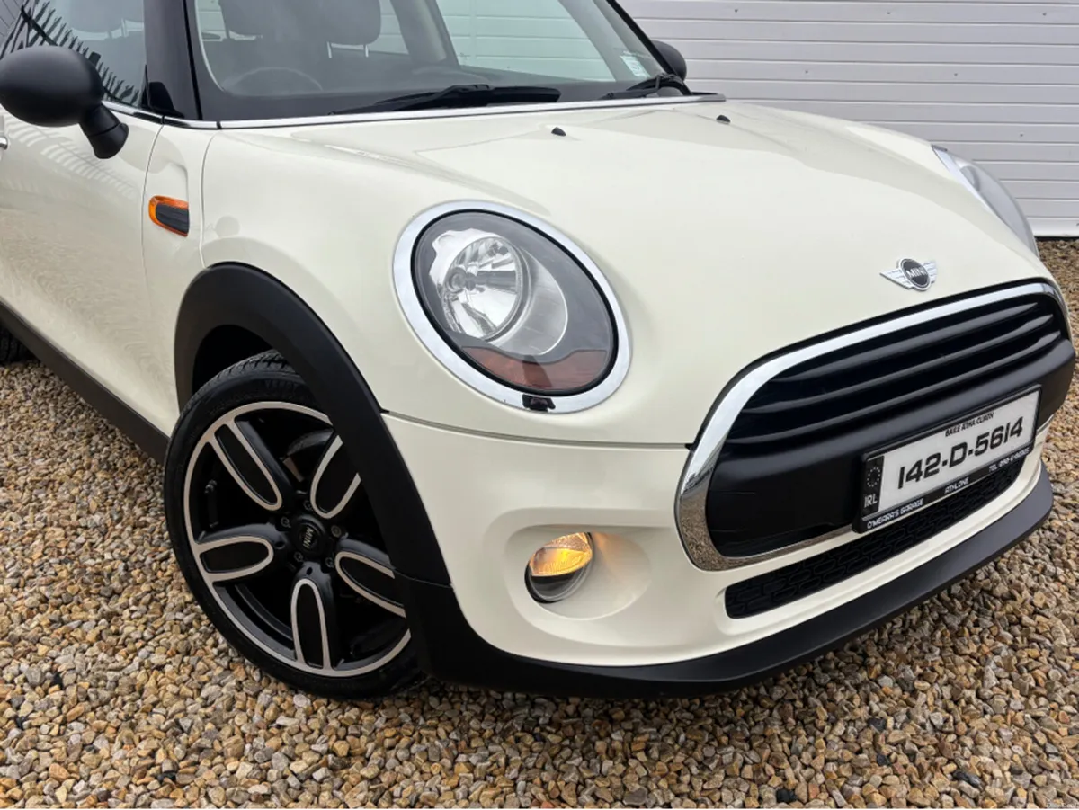 Mini Cooper ONEDHATCH D 2DR ONE - Image 2