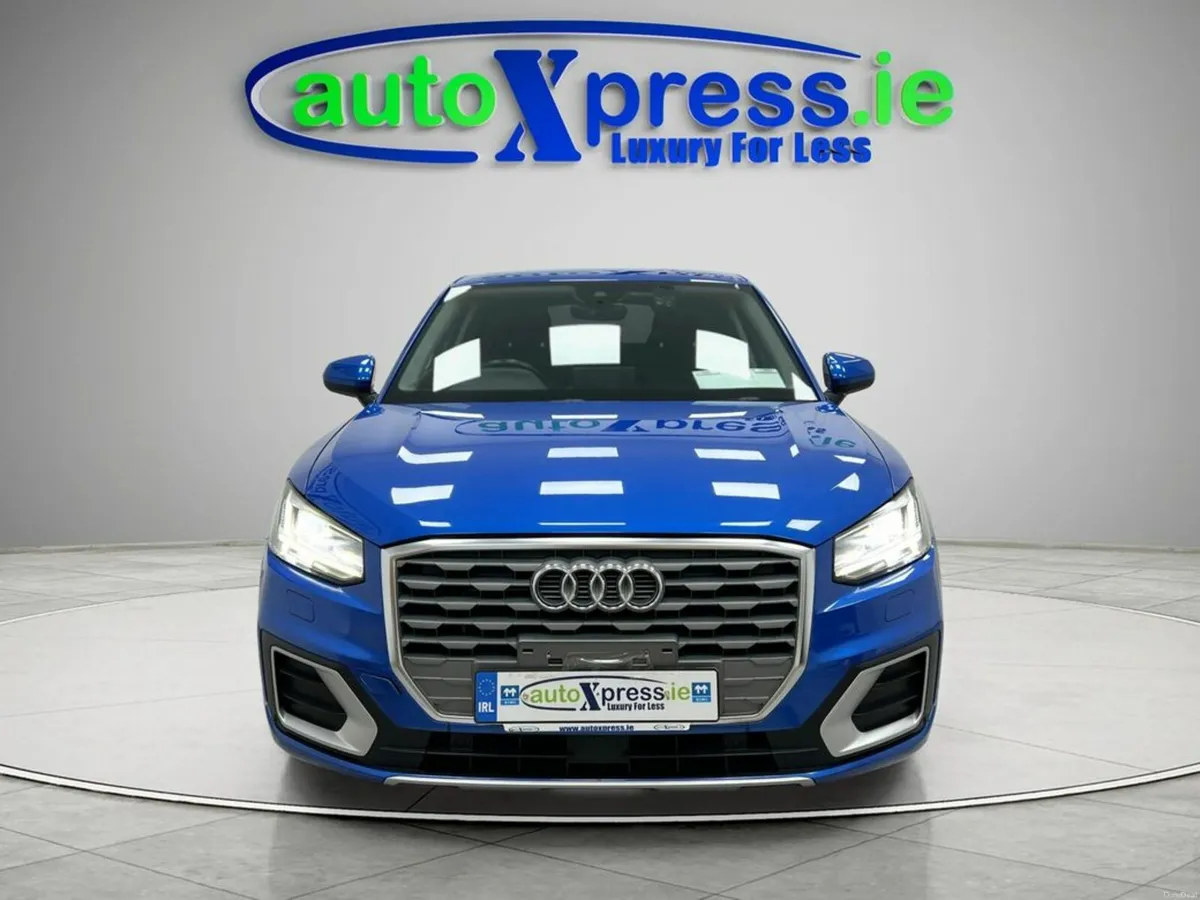 Audi Q2 30 TFSI SPORT Automatic, Reversing camera - Image 3