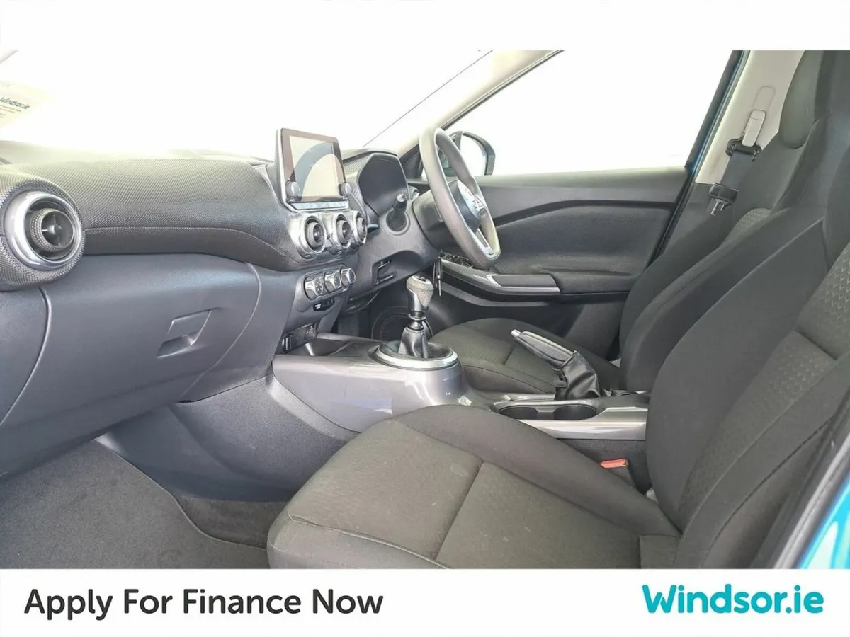 Nissan Juke 1.0T PET 2WD SV €2000 scrappage offer - Image 4