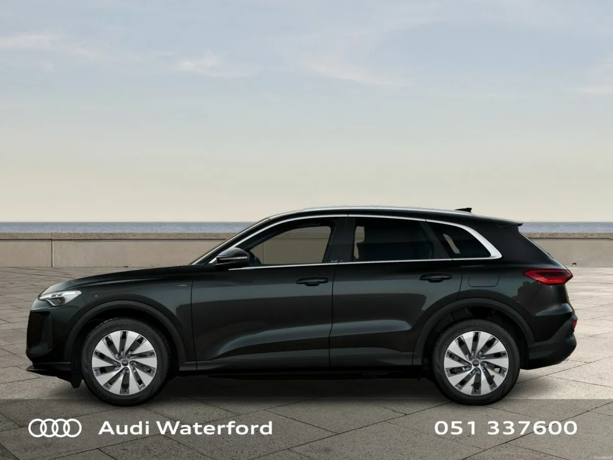 Audi Q5 E-Hybrid Quattro SE from €698 per month - Image 3