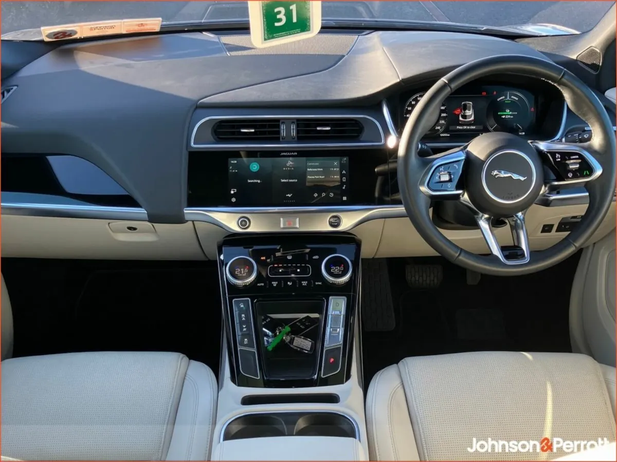 Jaguar I-Pace EV400 Auto Black Edition (Remainder - Image 4