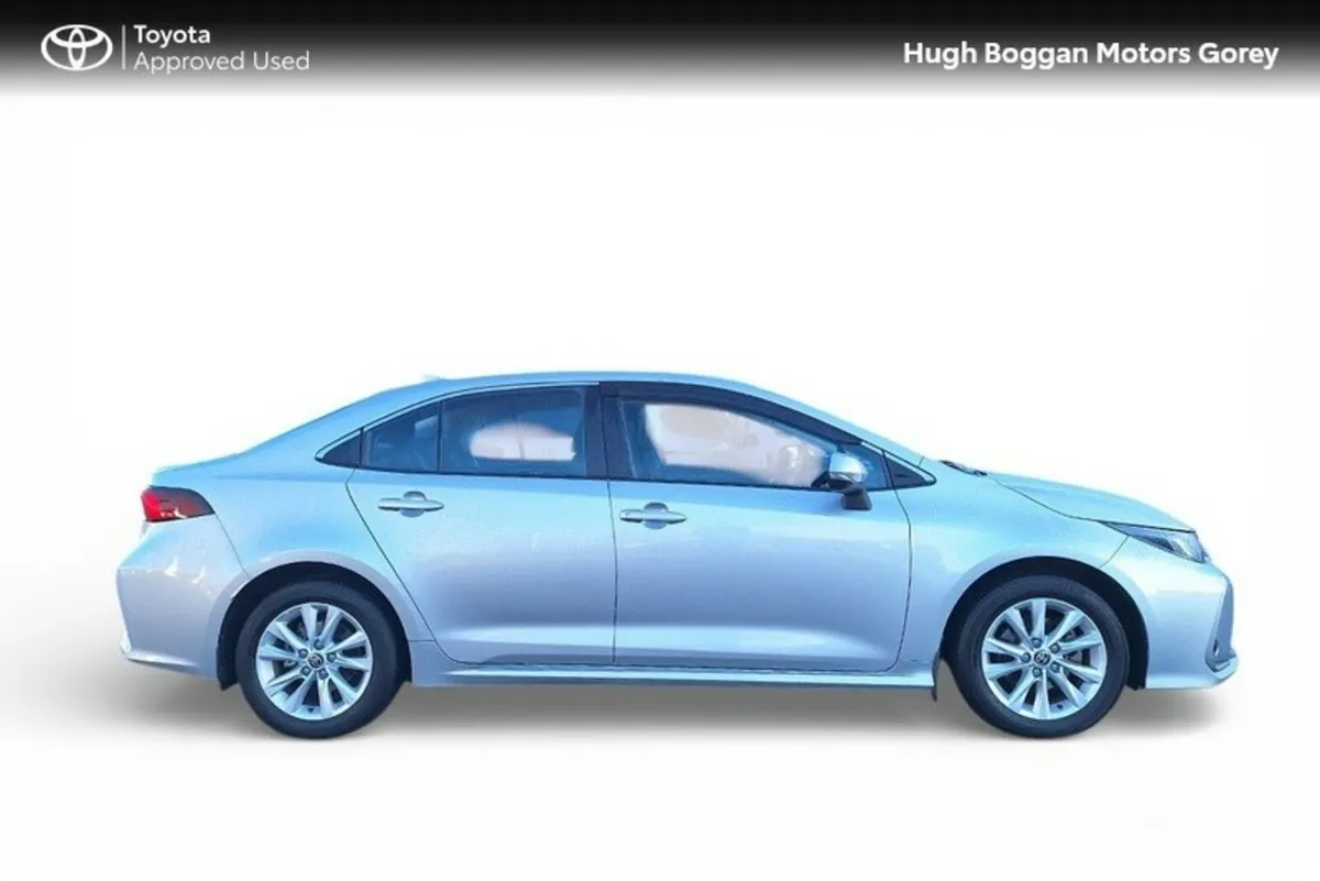Toyota Corolla LUNA 4DR SALOON AUTO - Image 3