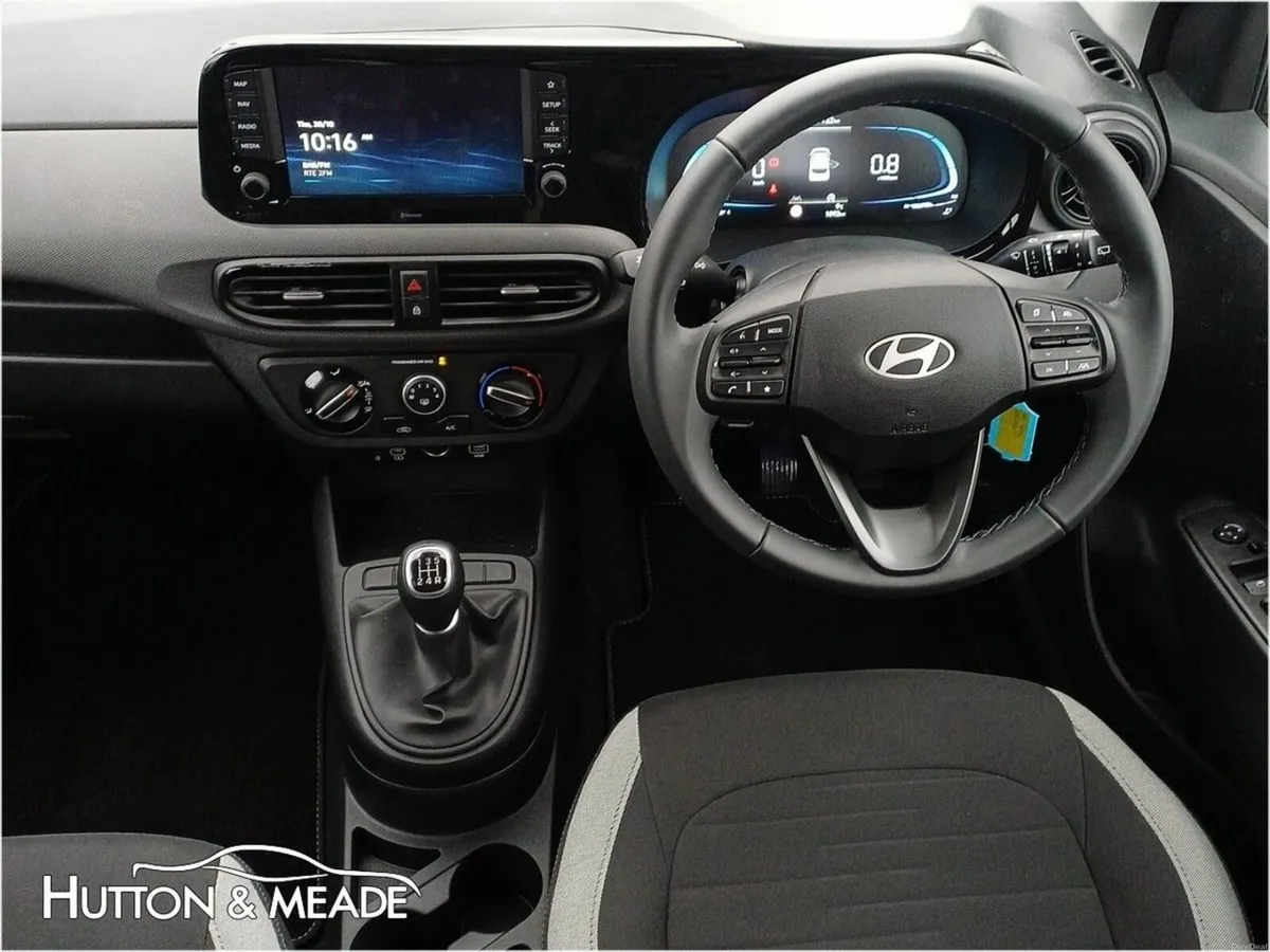 Hyundai i10 Delux Plus 1.0 Petrol 5dr - Image 4