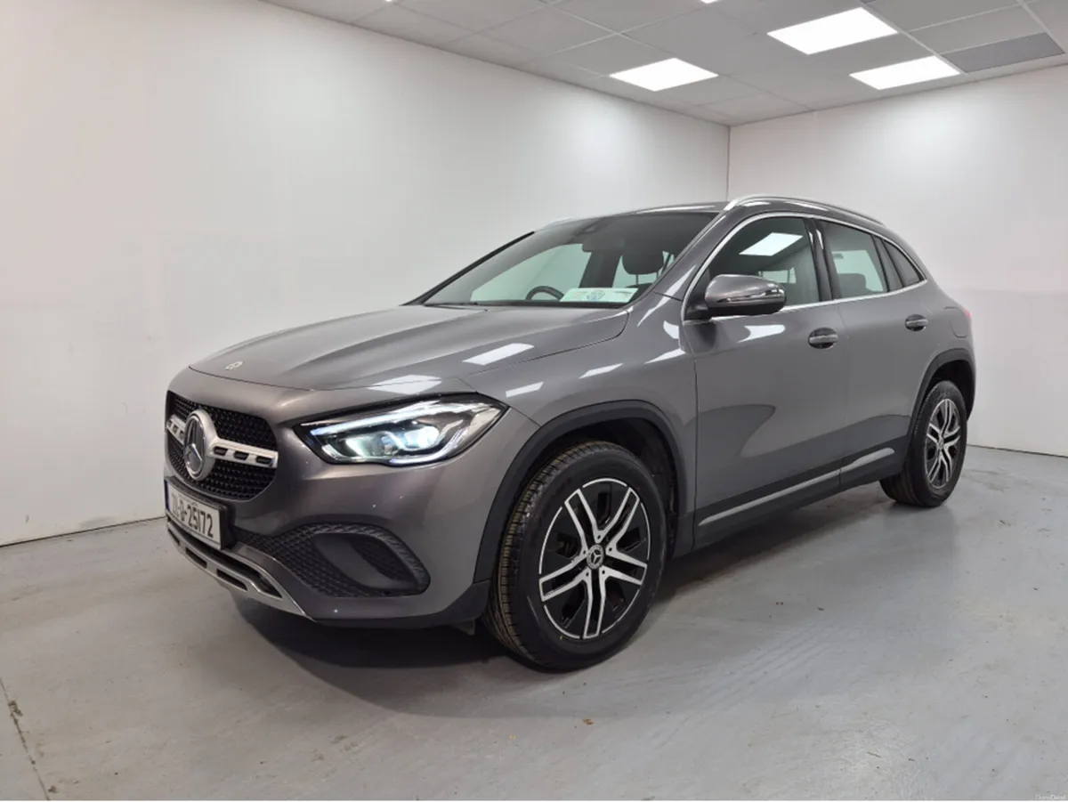 Mercedes-Benz GLA 220 D 5DR AUTO - Image 1