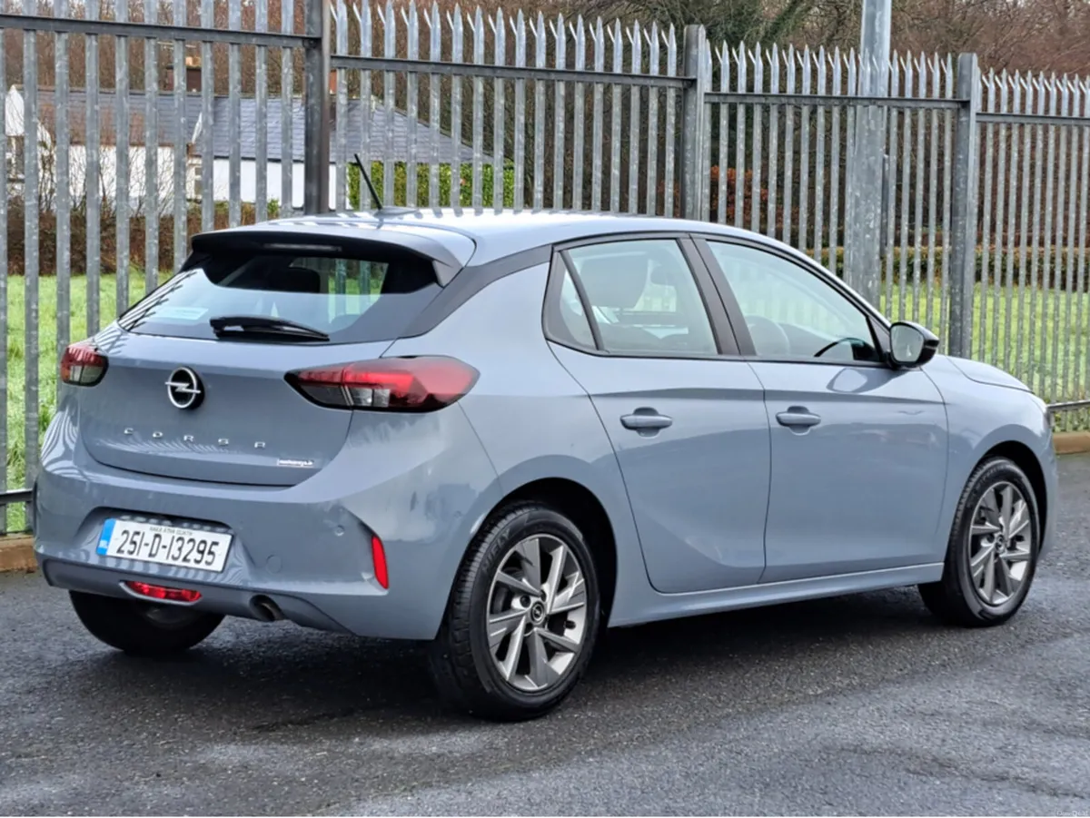 Opel Corsa ELEGANCE 1.2 75BHP **REVERSING CAMERA** - Image 4