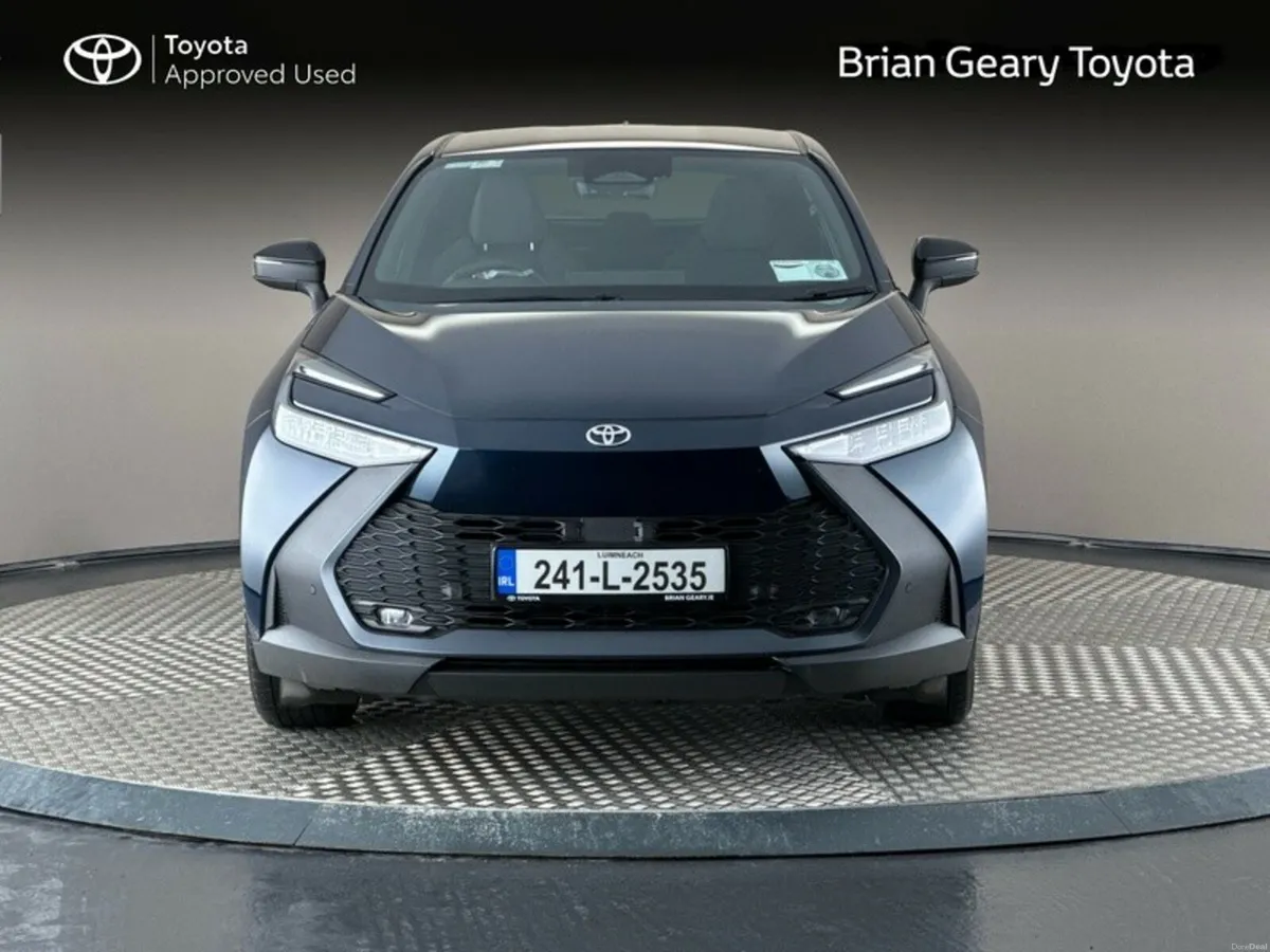 Toyota C-HR Hybrid Sport - Image 5