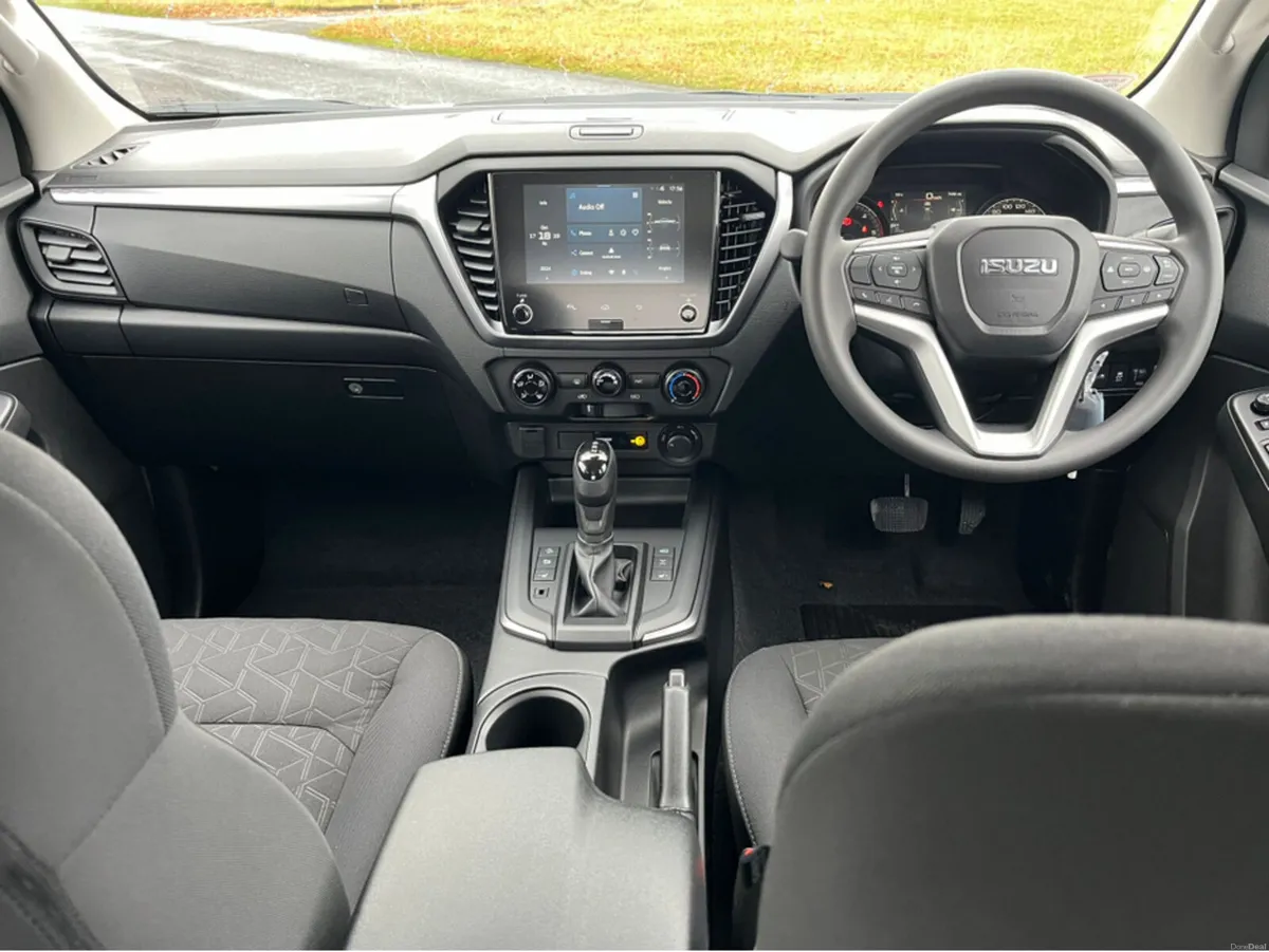 Isuzu D-Max L - Image 6