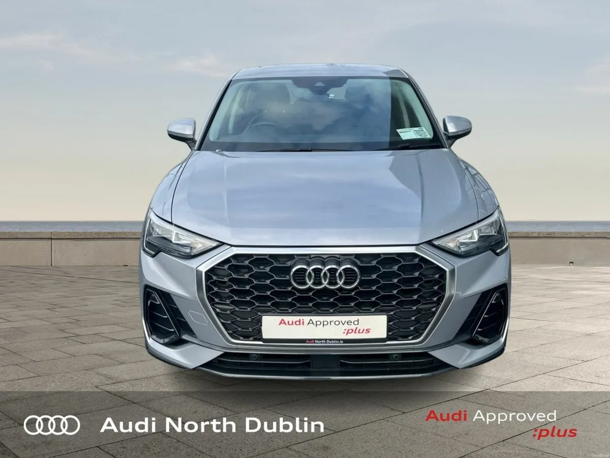 Audi Q3 35 TDI 150HP S Tronic SE - Image 2