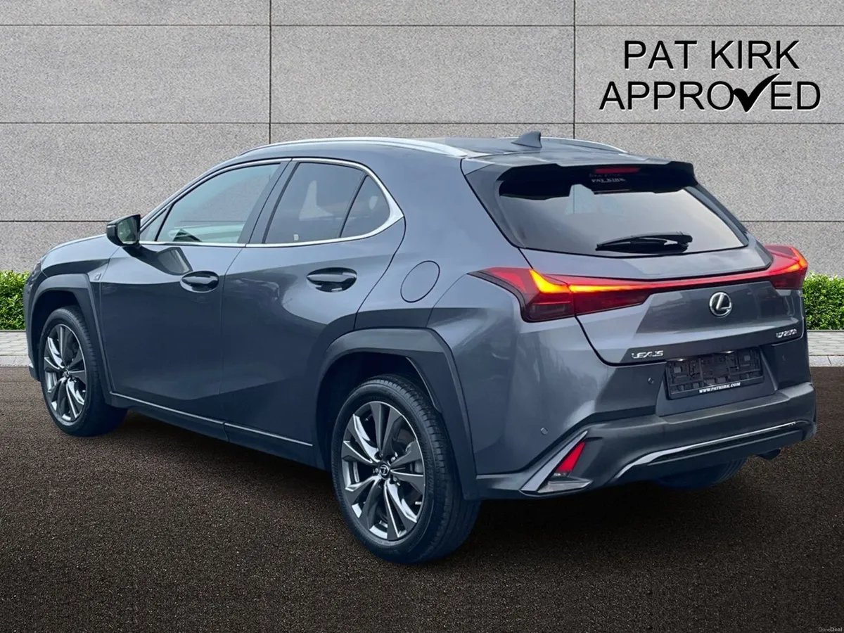 Lexus UX Hatchback F-Sport Design - Image 2
