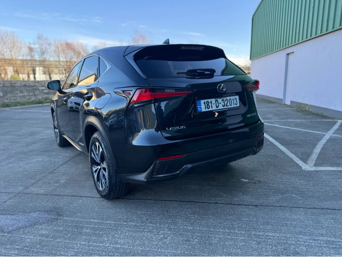 Lexus NX NX300H F SPORT AWD - Image 3