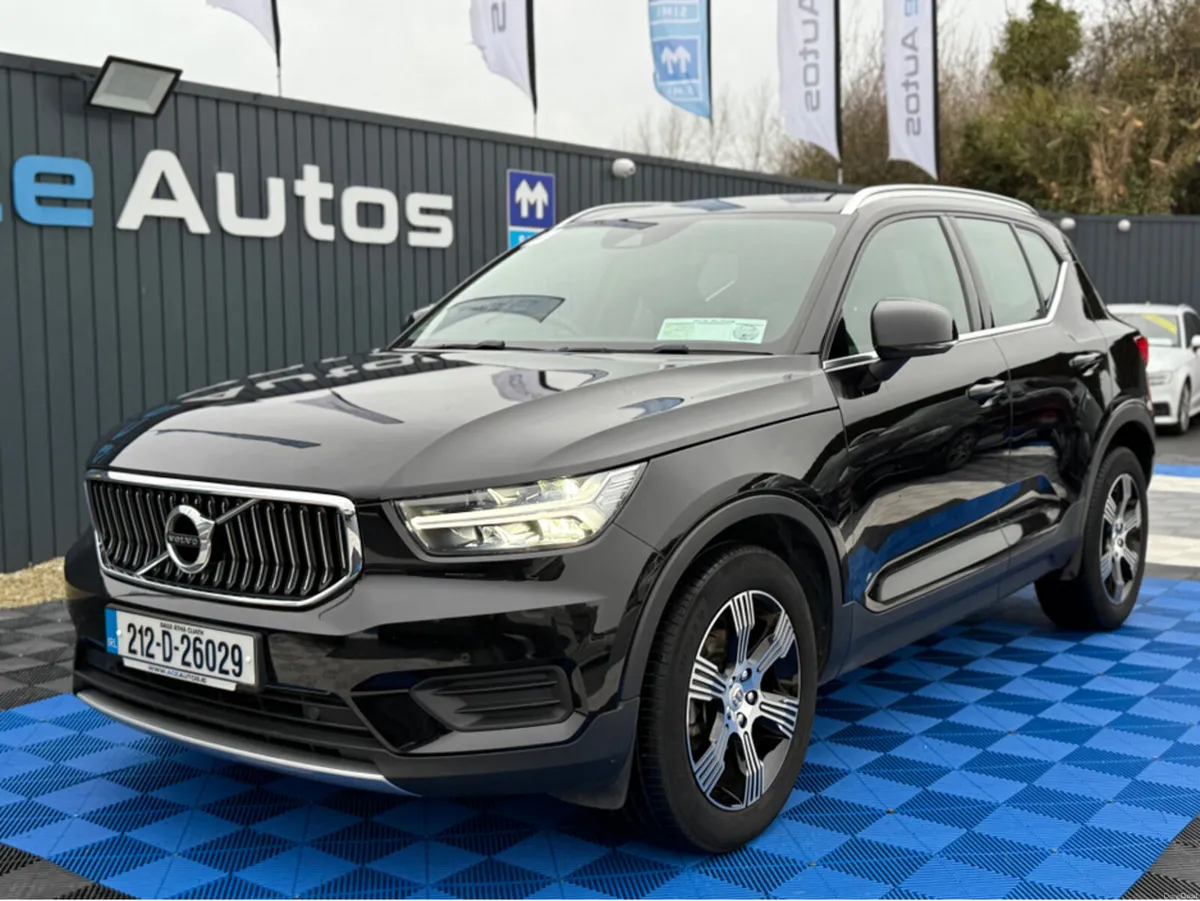Volvo XC40 ** DEPOSIT TAKEN **INSCRIPTION T3 - 1.5 - Image 2