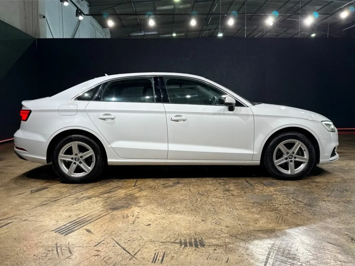 Audi A3 1.4L TFSI AUTOMATIC - CRUISE CONTROL - REV - Image 3