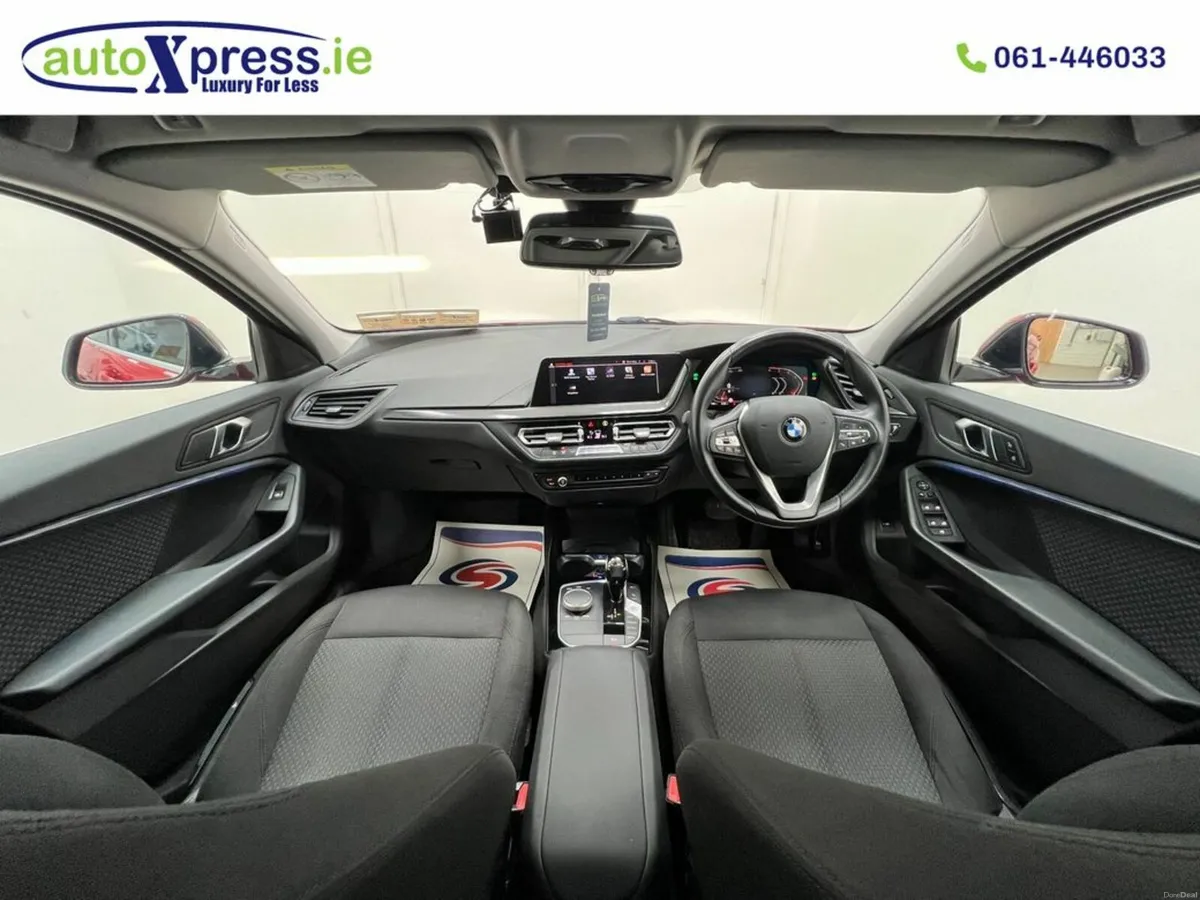 BMW 1-Series 118D PLAY Automatic, Reversing camera - Image 2