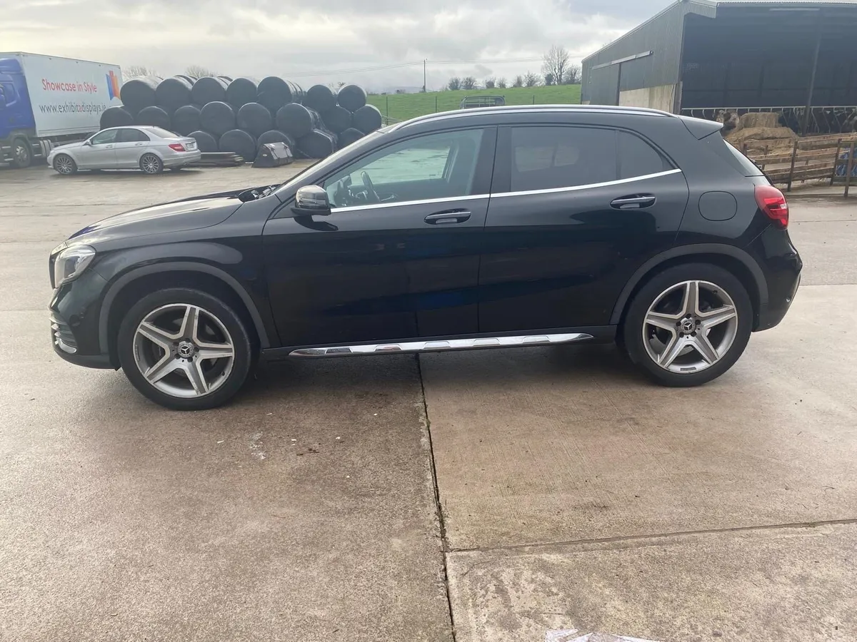 Mercades GLA - Image 2