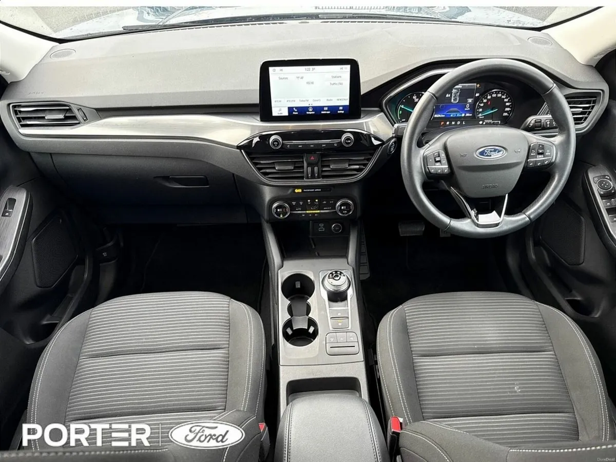 Ford Kuga 2.5PHEV TITANIUM 212HP - Image 3