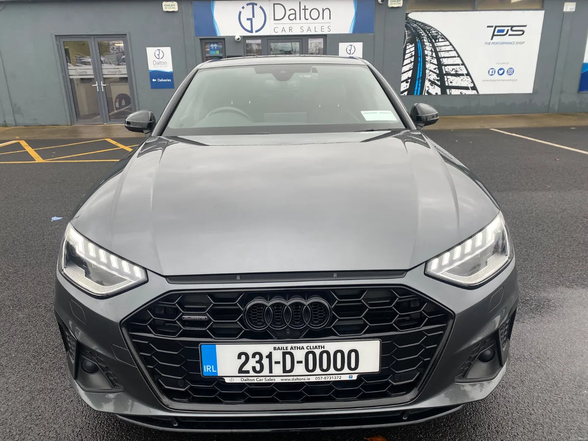 AUDI A4 S-LINE QUATTRO AUTO 40TDI 2023 (231) - Image 2
