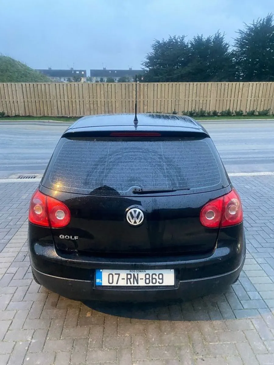 2007 Volkswagen Golf - Image 4