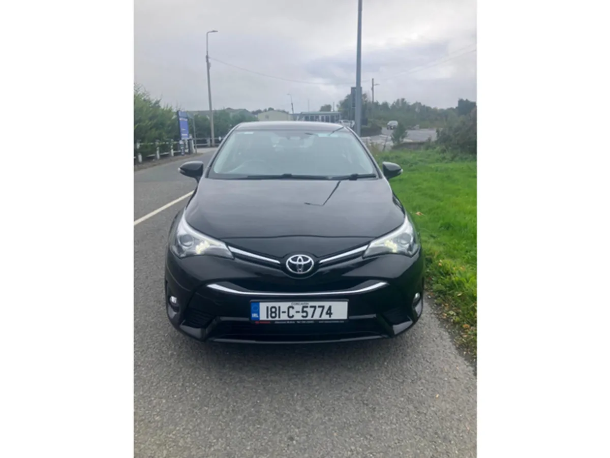 Toyota Avensis 1.6 D LUNA 4DR - Image 2