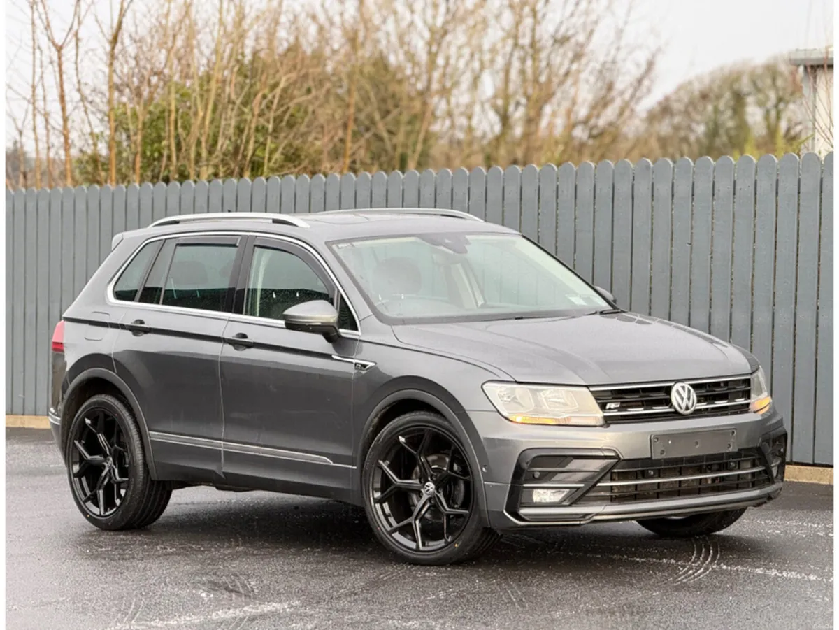 Volkswagen Tiguan 2019 Volkswagen Tiguan R-Line - Image 2