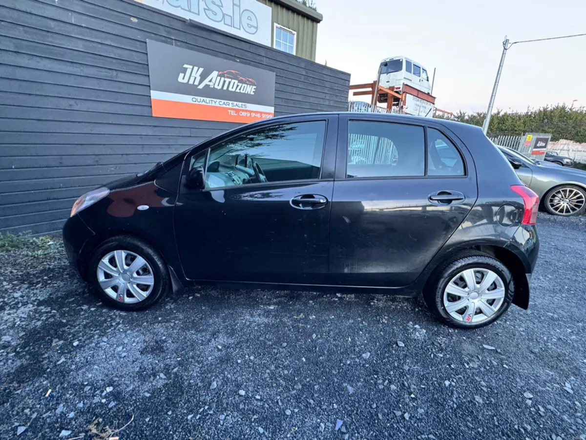 Toyota Yaris NG 1.0L LUNA 5DR - Image 4