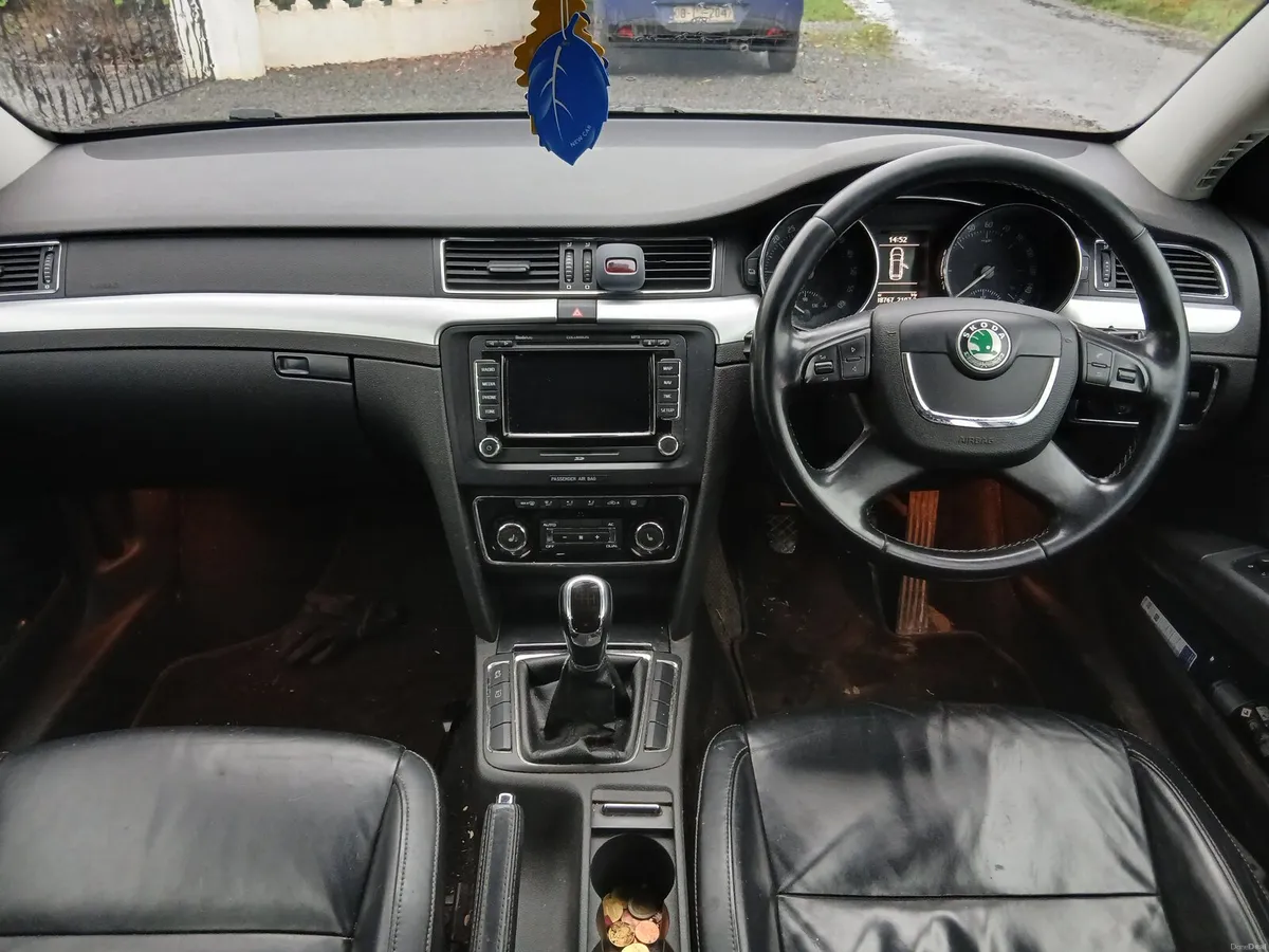 Skoda Superb 2010 4x4 - Image 2