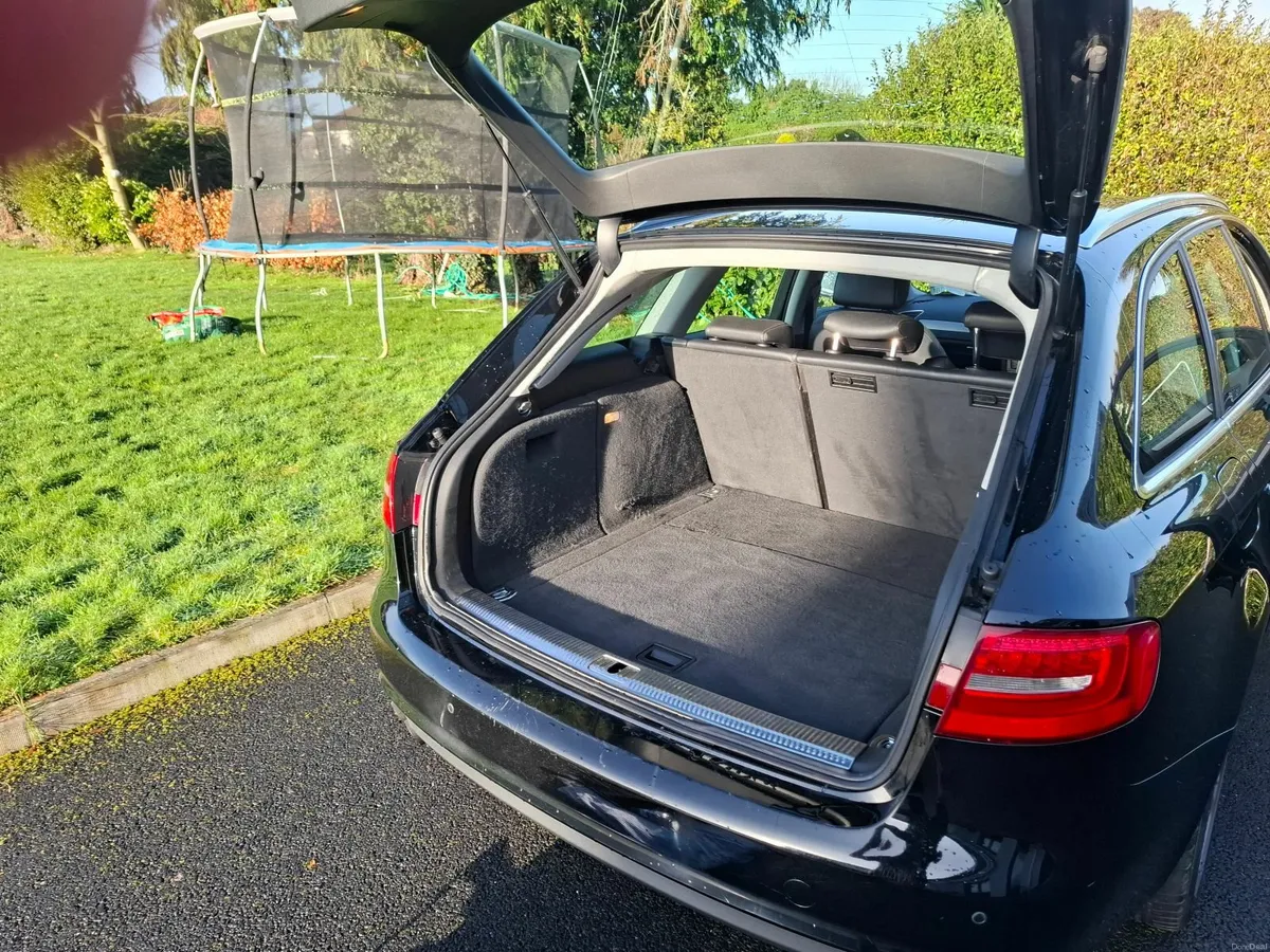 Audi A4 2013 Avant Full leather - Image 3