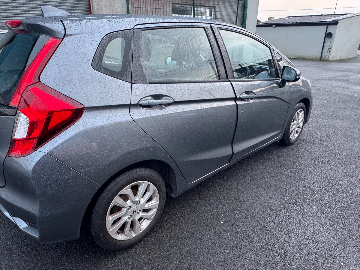 Honda Jazz 2018 - Image 3