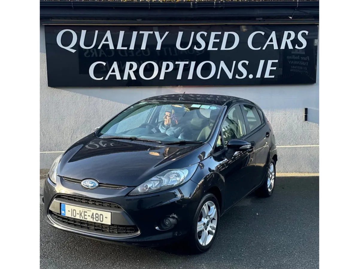 Ford Fiesta STYLE 1.25 82PS 5DR//JUST SERVICED// - Image 4