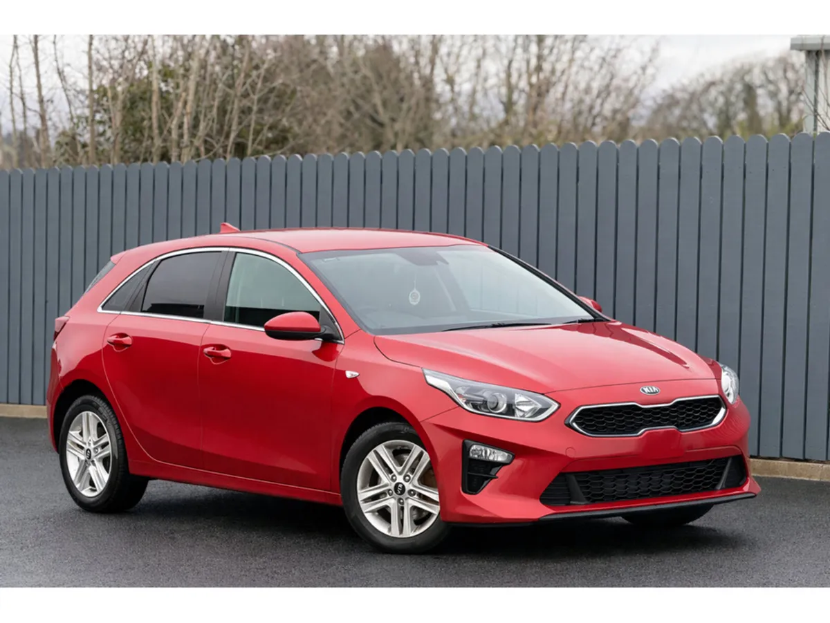 Kia Ceed 2022 KIA CEED 1.6 DIESEL MHEV - Image 1