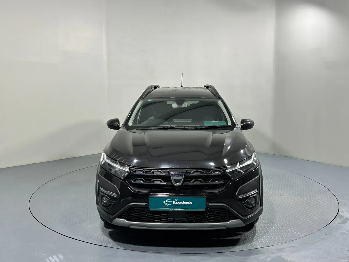 Dacia Jogger Comfort Petrol 7 Seater 1.0 221 - Image 2