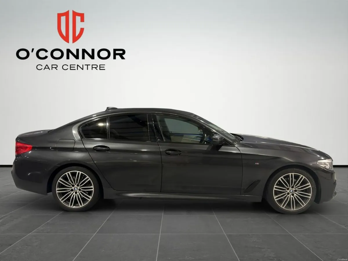BMW 5-Series 520D “Stunning spec, stunning colour, - Image 4