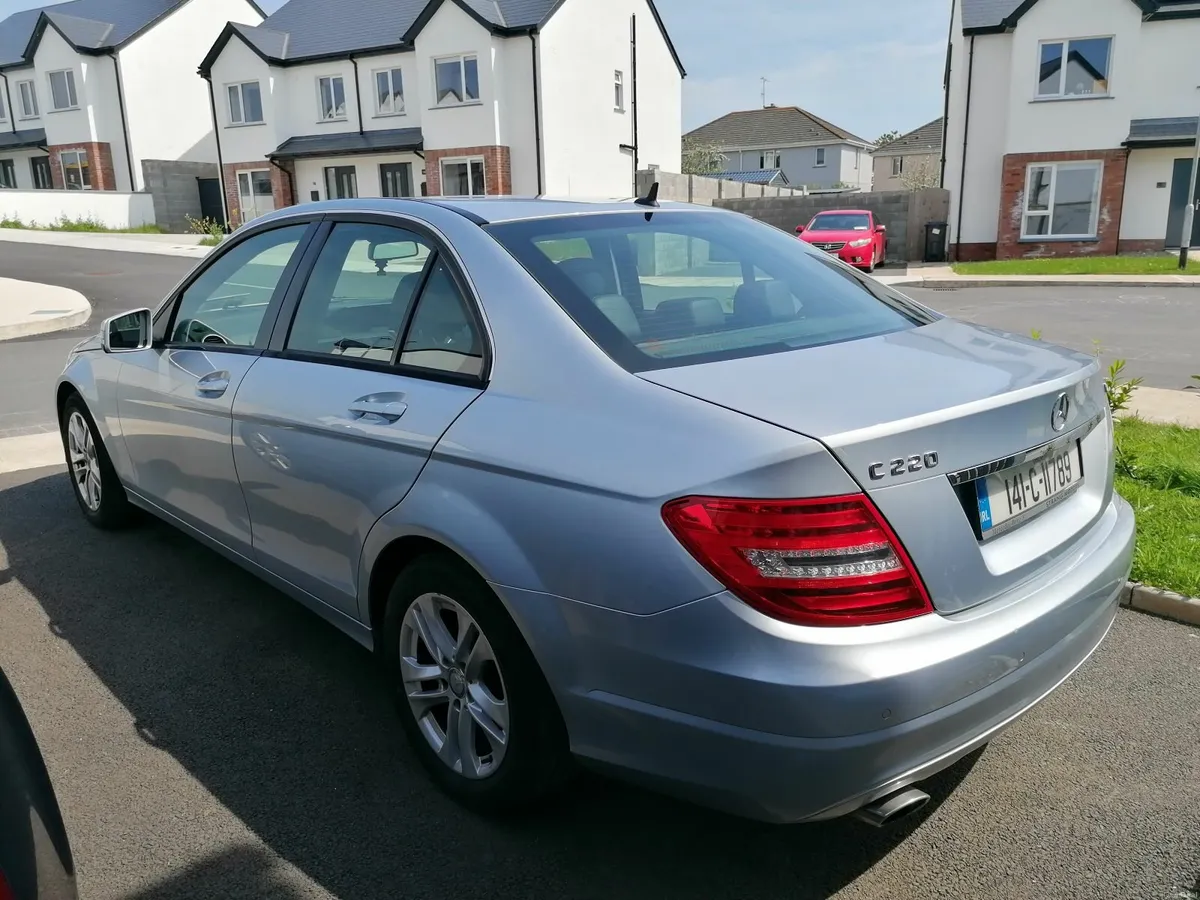 Mercedes-Benz C-Class 2014 Automatic - Image 3