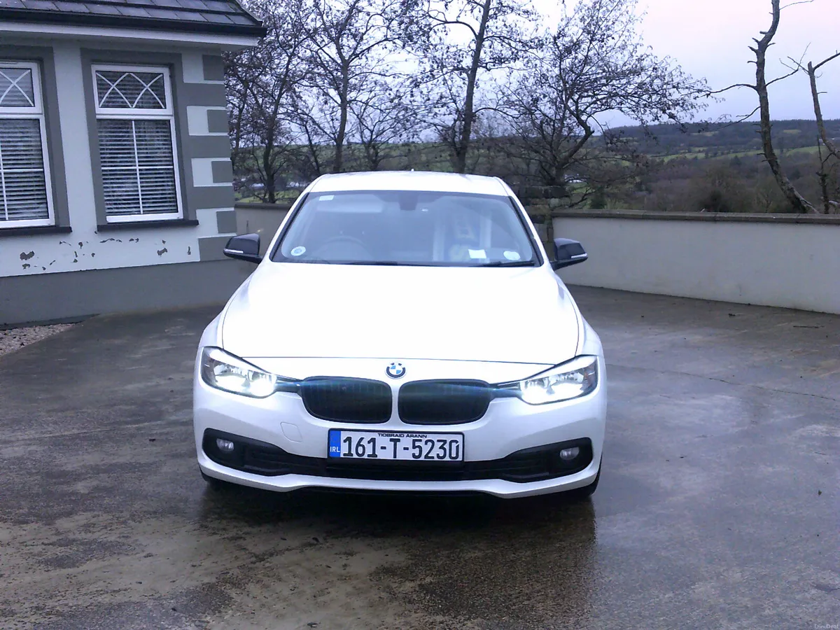 BMW 3-Series 2016 - Image 2