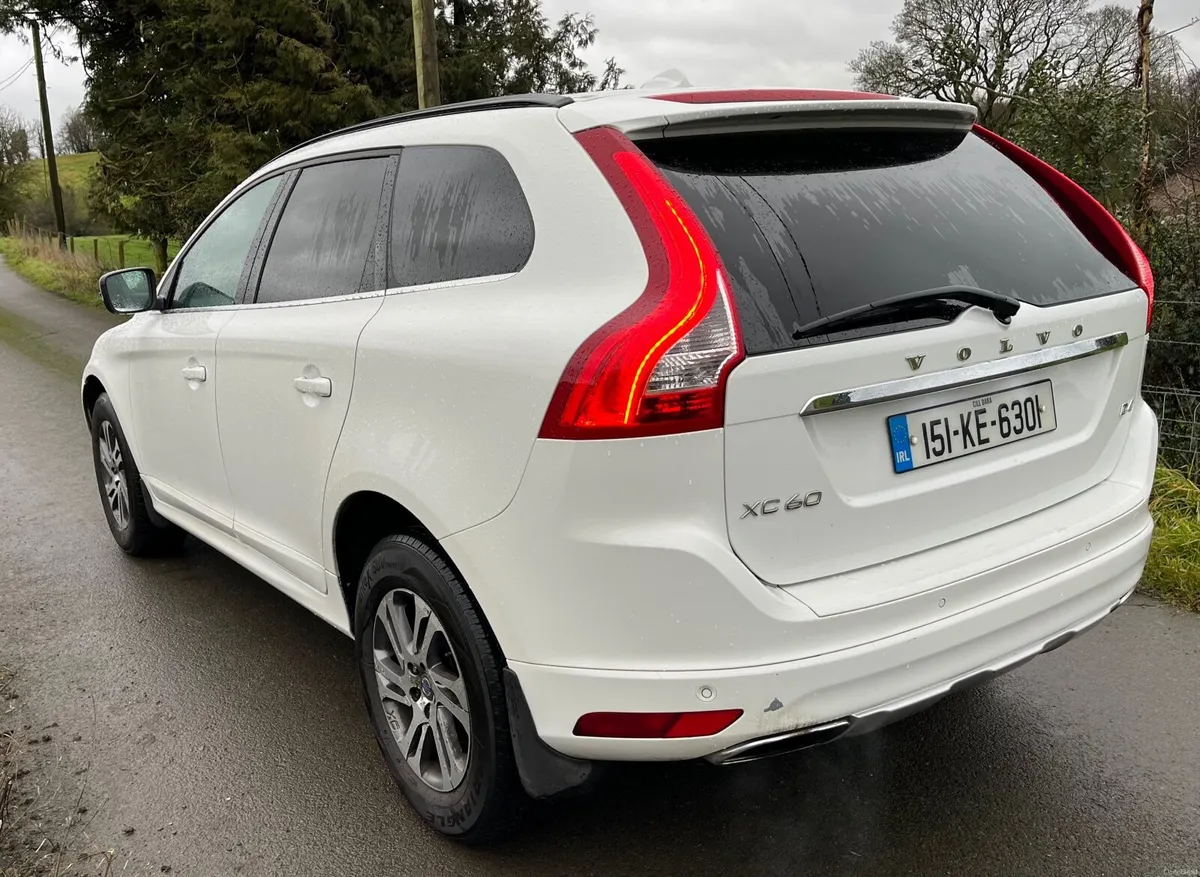 Volvo XC60 2015 - Image 2