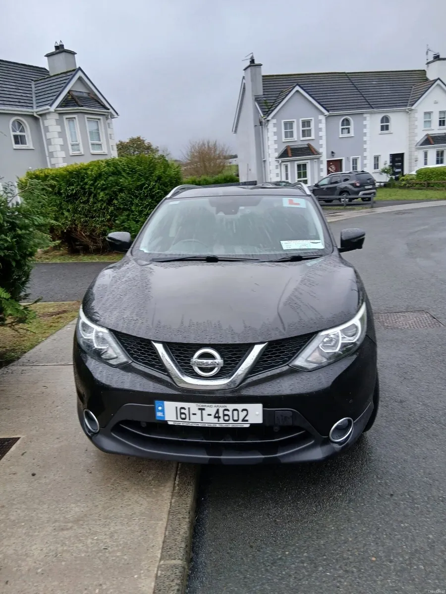 2016 Nissan Qashqai - Image 2