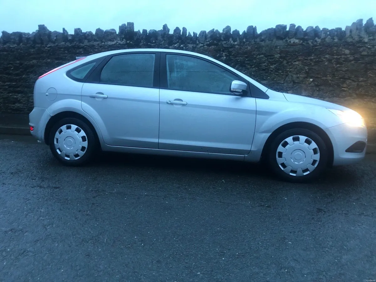 FORD FOCUS SMALL MILES MCT 8/26tax feb26 - Image 3